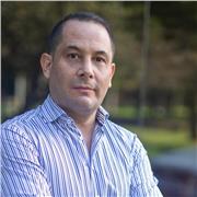 Te ayudo a vender como los profesionales mas exitosos con una metodolgía infalible. Transforma tus ingresos con mi apoyo